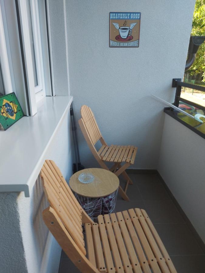 # Espresso 2 Apartman Sa Garazom Sremska Mitrovica Zewnętrze zdjęcie